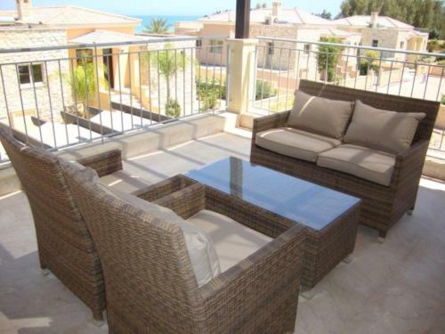Villa Limni Sandy Beach Villas