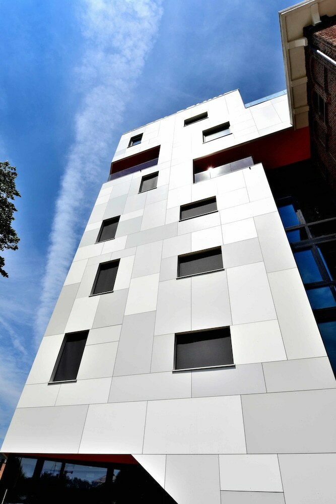 Hotel H�tel Belvue
