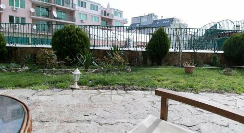 Trigor City Apartment