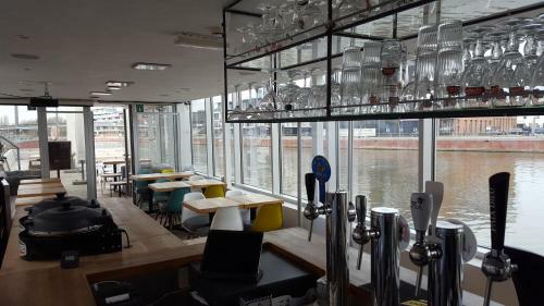 Hotel Bootel Ahoi Bistro & Bar