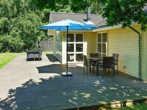 Three-bedroom Holiday Home In Nex� 28