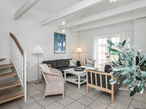 Three-bedroom Holiday Home In Blokhus 6