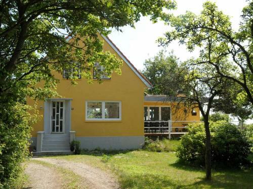 Three-bedroom Holiday Home In R�m� 23