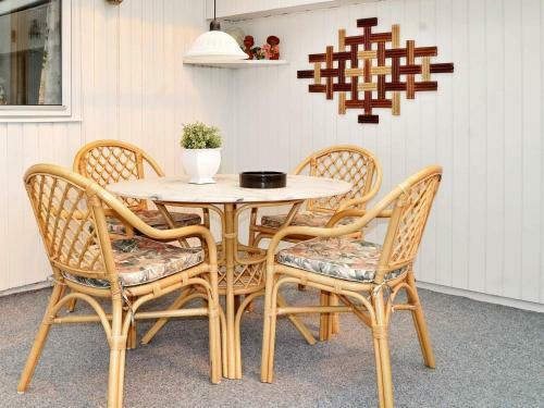 Two-bedroom Holiday Home In Faaborg 3