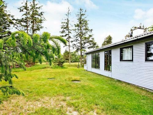 Two-bedroom Holiday Home In Hals 31