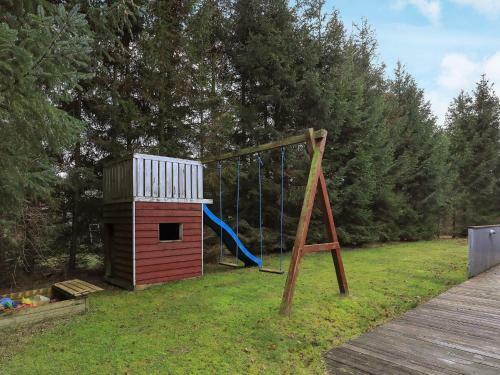 Three-bedroom Holiday Home In Hals 3