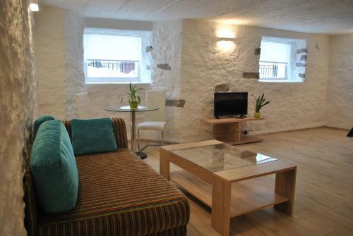 Aasa Apartments