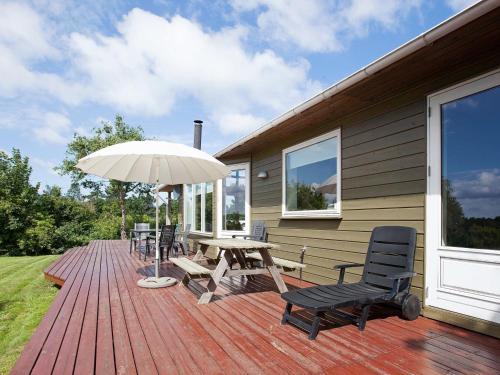 Three-bedroom Holiday Home In Hundested 2
