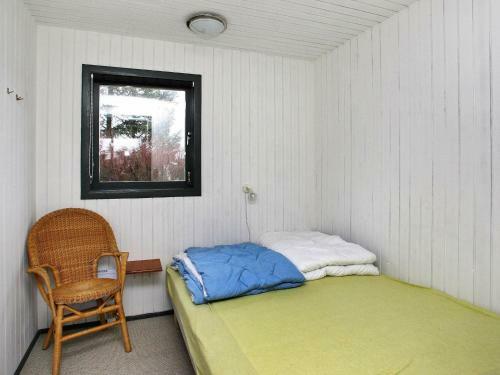 Four-bedroom Holiday Home In Fars� 3