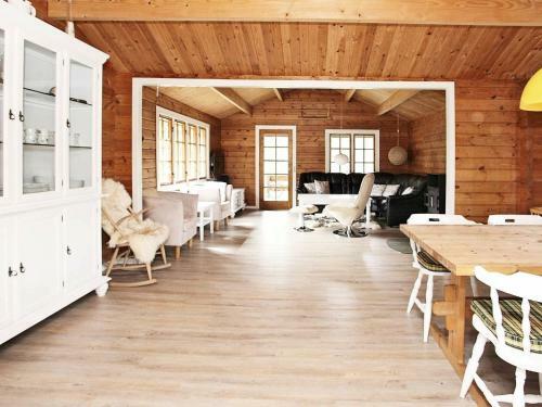 Three-bedroom Holiday Home In Jerup 14