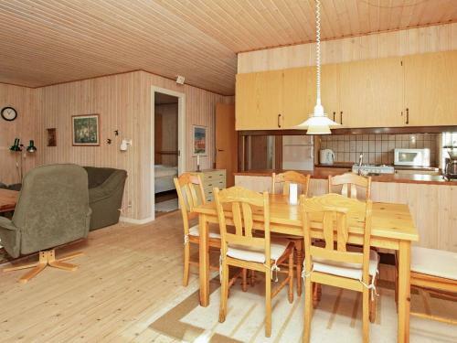 Three-bedroom Holiday Home In Jerup 13