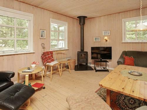 Three-bedroom Holiday Home In Jerup 13