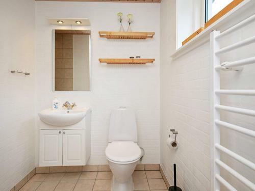 Three-bedroom Holiday Home In Jerup 16