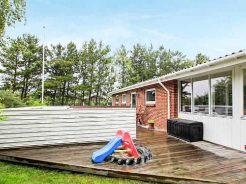 Three-bedroom Holiday Home In Jerup 5