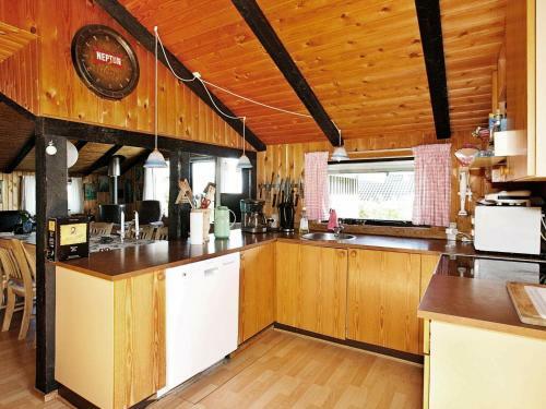 Three-bedroom Holiday Home In Lemvig 8
