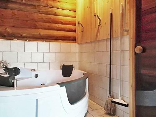 Three-bedroom Holiday Home In Lemvig 8