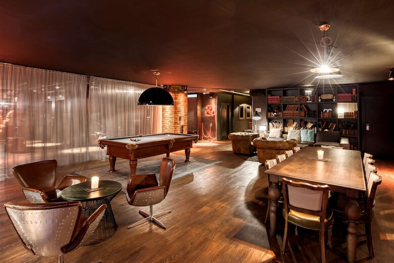 Penta Hotel Brussels City Centre