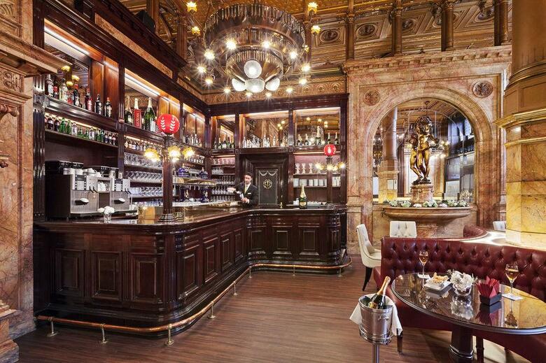 Hotel Metropole