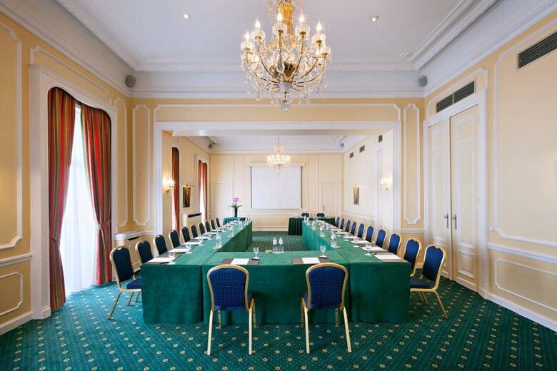 Hotel Metropole