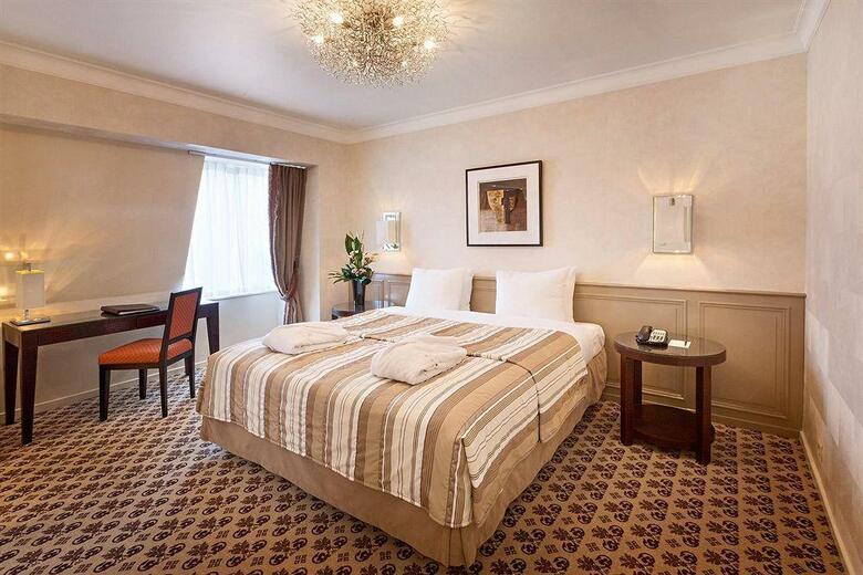 Hotel Metropole