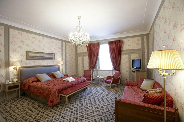 Hotel Metropole