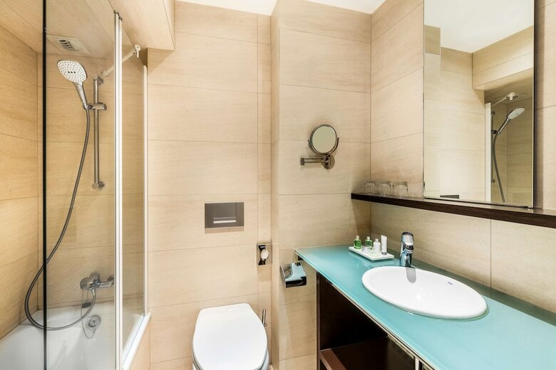 Hotel NH Brussels St�phanie