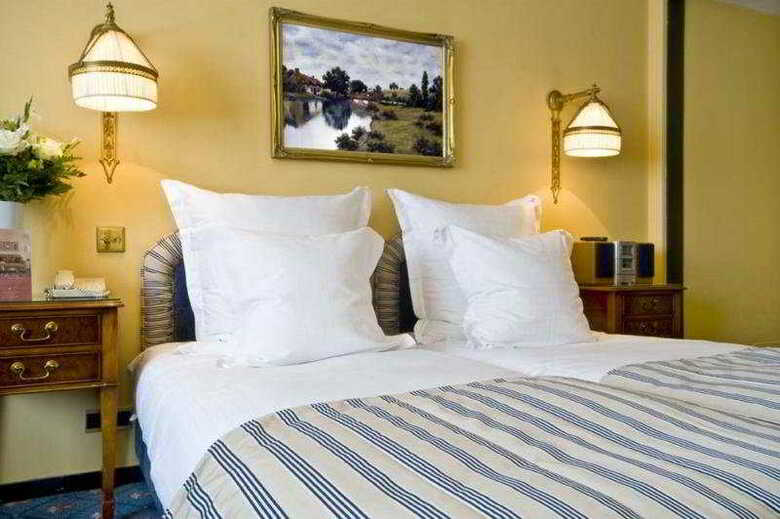 Hotel Warwick Barsey