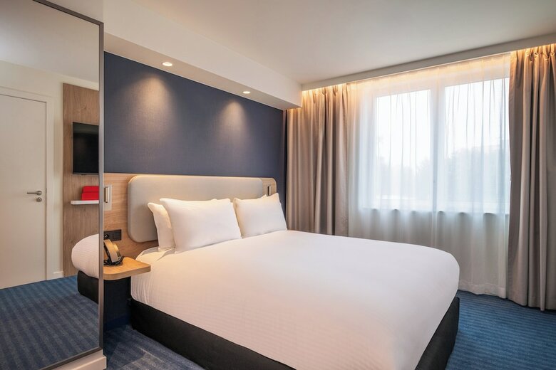 Hotel Express By Holiday Inn Gent