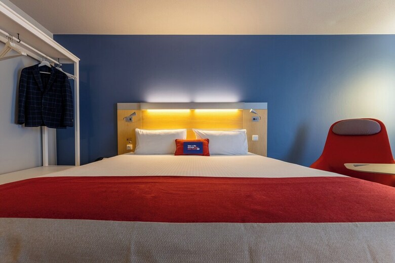 Hotel Express By Holiday Inn Gent