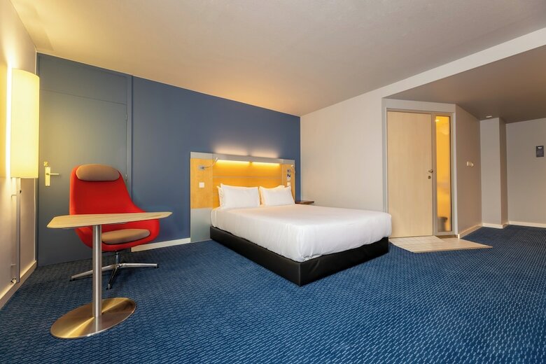 Hotel Express By Holiday Inn Gent