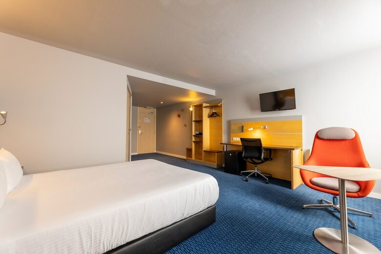 Hotel Express By Holiday Inn Gent