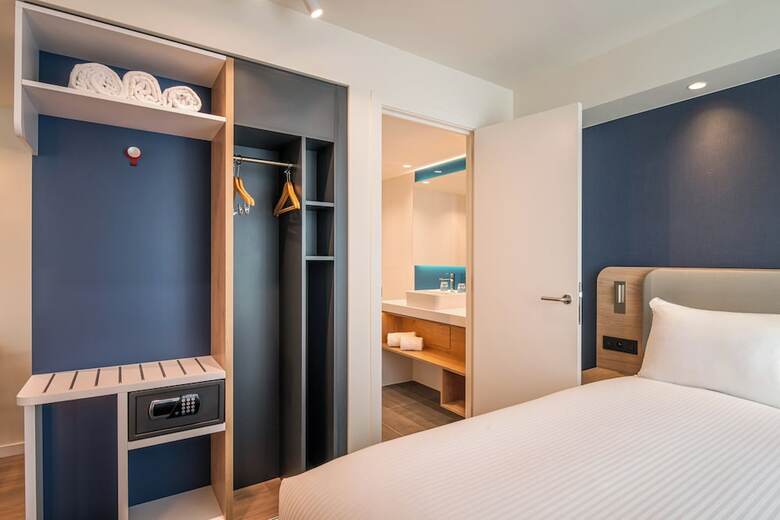 Hotel Express By Holiday Inn Gent