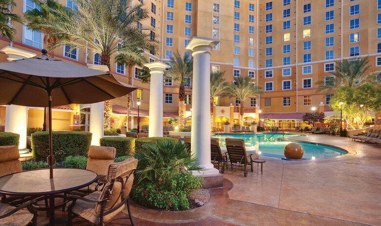 Hotel Grand Desert Resort