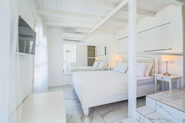 Club Capa Hotel