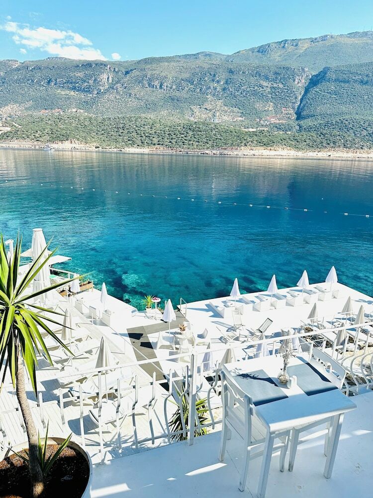 Club Capa Hotel