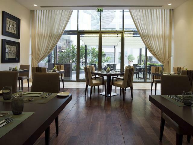Hotel Beach Rotana Abu Dhabi