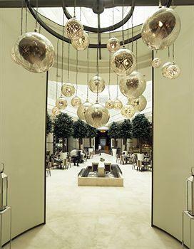 Hotel Beach Rotana Abu Dhabi