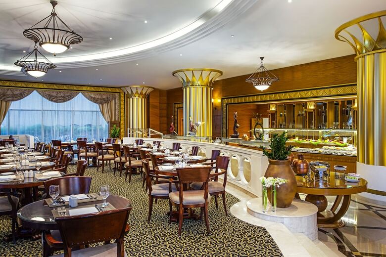 Corniche Hotel Abu Dhabi