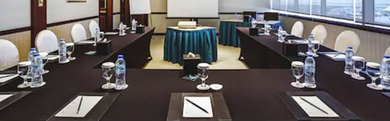 Corniche Hotel Abu Dhabi