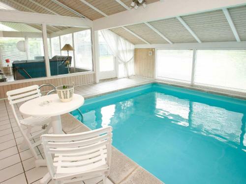Three-bedroom Holiday Home In Bindslev 1