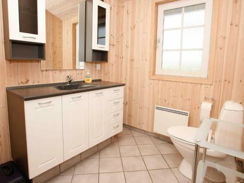 Three-bedroom Holiday Home In S�by 18