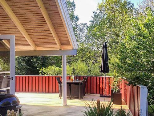 Three-bedroom Holiday Home In Hadsund 3
