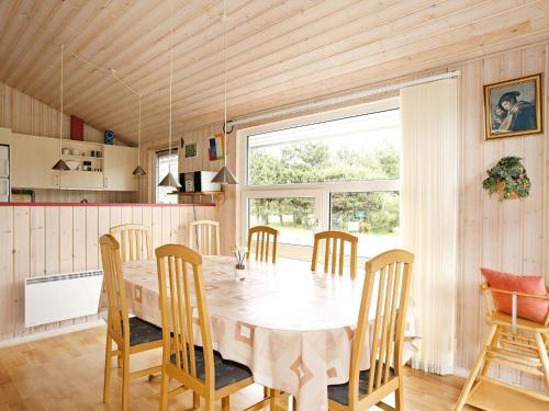 Three-bedroom Holiday Home In Hadsund 5