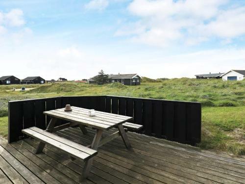 Five-bedroom Holiday Home In Pandrup 2