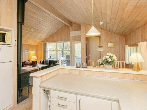Three-bedroom Holiday Home In Pandrup 2