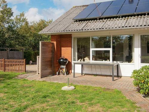 Three-bedroom Holiday Home In R�m� 26