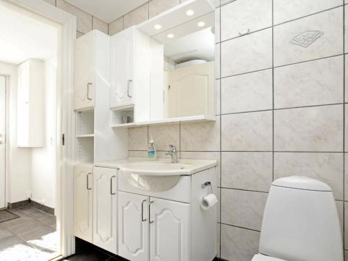 Three-bedroom Holiday Home In Silkeborg 5