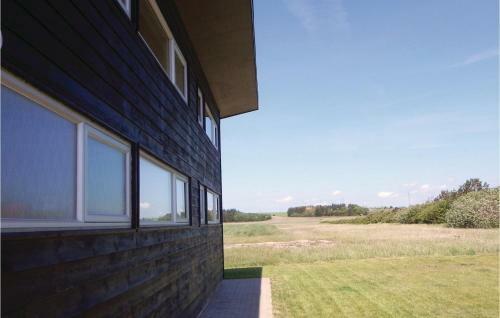 Three-bedroom Holiday Home Hurup Thy With A Fireplace 06