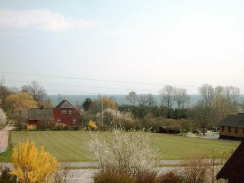 Three-bedroom Holiday Home In Svaneke 1