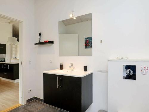 Three-bedroom Holiday Home In L�gst�r 6